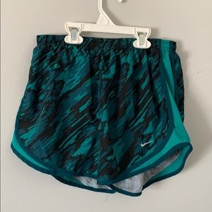 Nike Dryfit Shorts, size medium